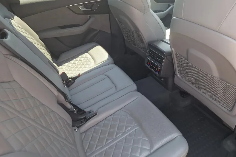 Audi Q7 din 2021 cu 81.651 km - oferta AUD126473 - foto 18