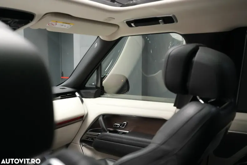 Land Rover Range Rover din 2022 cu 66.000 km - oferta LAN126478 - foto 15