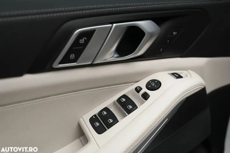 BMW X5 din 2021 cu 43.567 km - oferta BMW126484 - foto 13