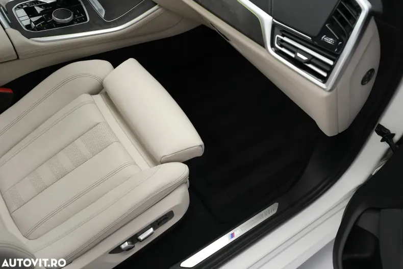 BMW X5 din 2021 cu 43.567 km - oferta BMW126484 - foto 37