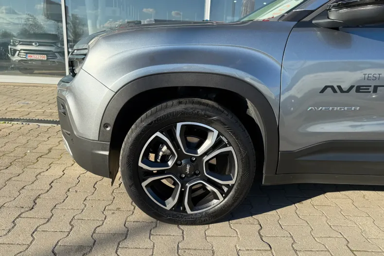 Jeep Avenger din 2024 cu 23.700 km - oferta JEE126498 - foto 10