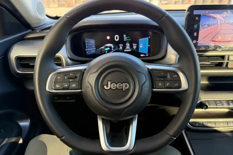 Jeep Avenger din 2024 cu 23.700 km - oferta JEE126498 - foto 23