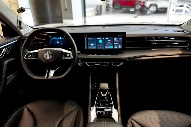 MG HS din 2024 cu 15 km - oferta MG0126499 - foto 8