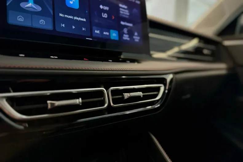 MG HS din 2024 cu 15 km - oferta MG0126499 - foto 15