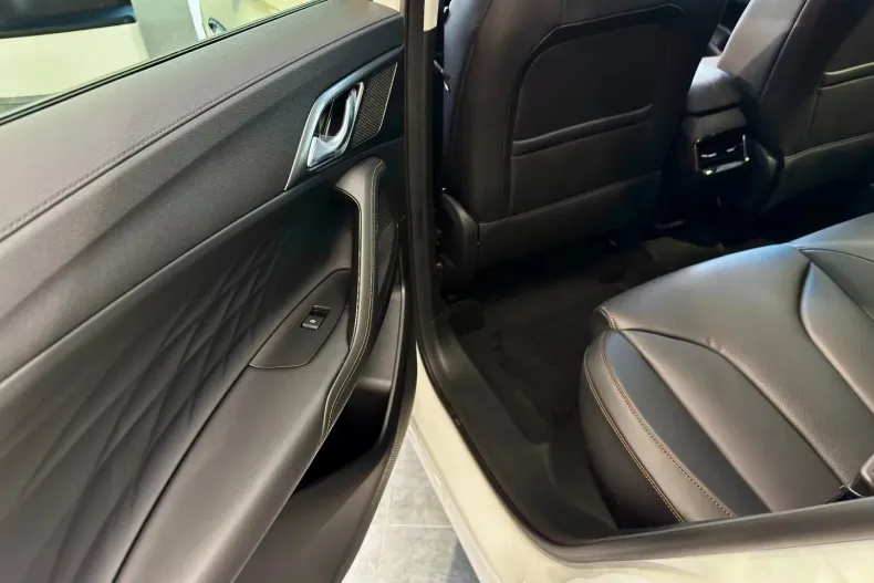 MG HS din 2024 cu 15 km - oferta MG0126499 - foto 18