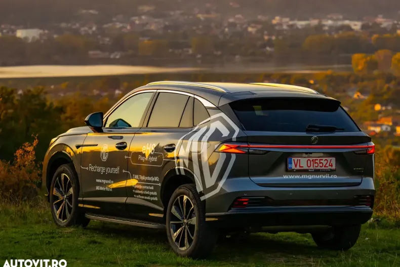 MG HS din 2024 cu 1.953 km - oferta MG0126501 - foto 4