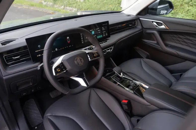 MG HS din 2024 cu 1.953 km - oferta MG0126501 - foto 10