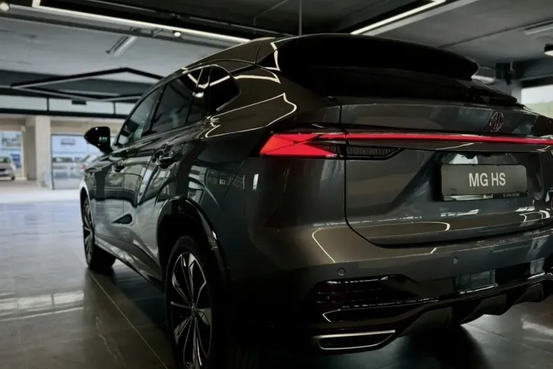 MG HS din 2024 cu 16 km - oferta MG0126502 - foto 6