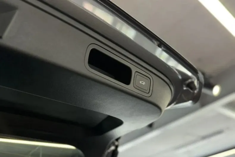 MG HS din 2024 cu 16 km - oferta MG0126502 - foto 9