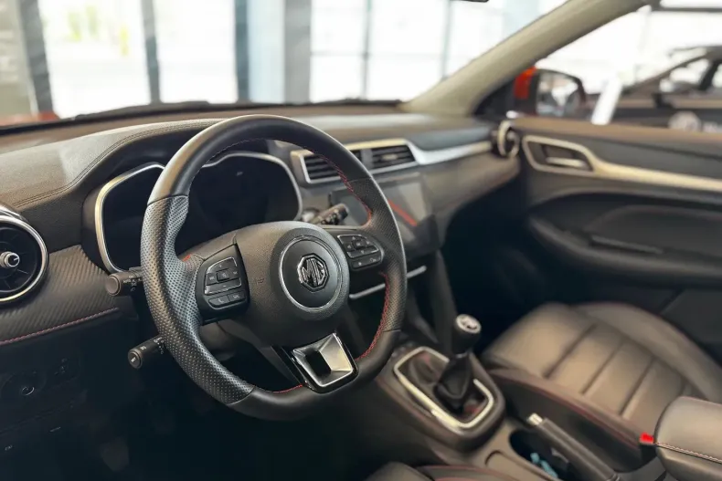 MG ZS din 2023 cu 3.250 km - oferta MG0126505 - foto 7