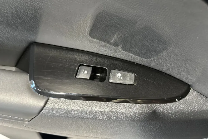 Kia Sportage din 2022 cu 93.295 km - oferta KIA126506 - foto 24