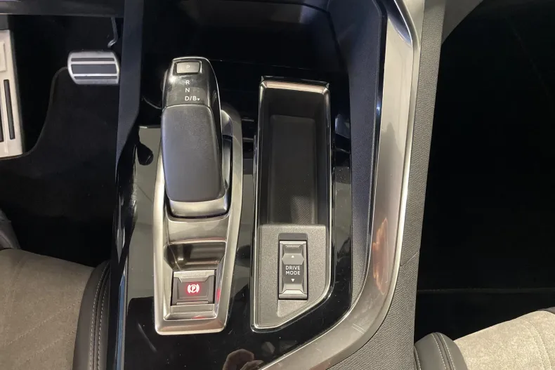 Peugeot 3008 din 2021 cu 83.449 km - oferta PEU126509 - foto 18