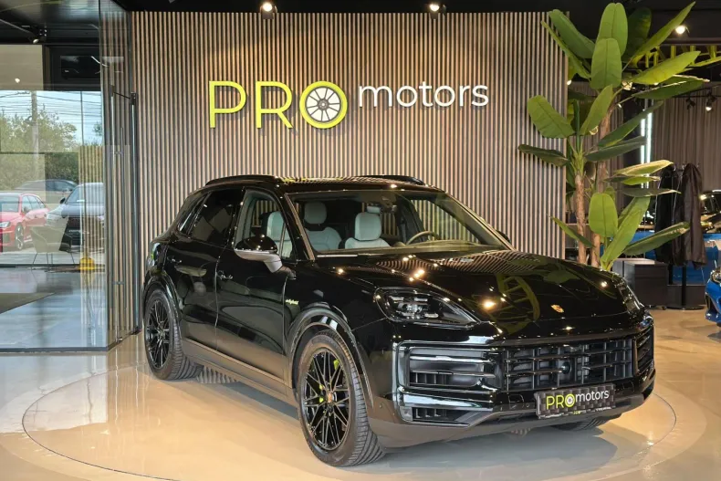 Porsche Cayenne din 2024 cu 39.918 km - oferta POR126513 - foto 3