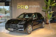 Porsche Cayenne din 2024 cu 23.685 km - oferta POR126515 - foto 1