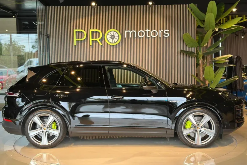 Porsche Cayenne din 2024 cu 23.685 km - oferta POR126515 - foto 7