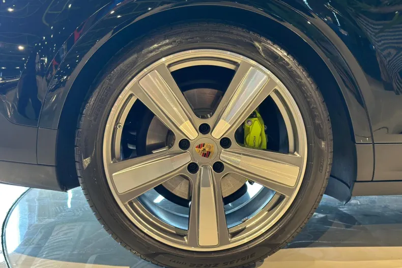 Porsche Cayenne din 2024 cu 23.685 km - oferta POR126515 - foto 11