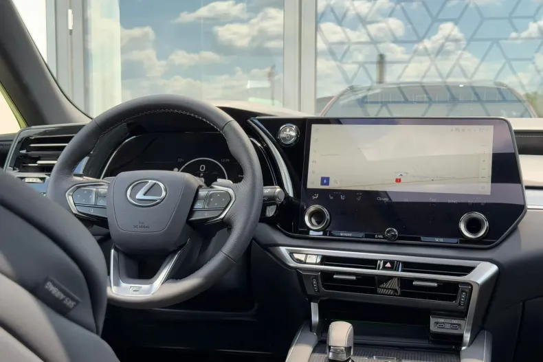 Lexus Seria RX din 2025 cu 5 km - oferta LEX126518 - foto 20