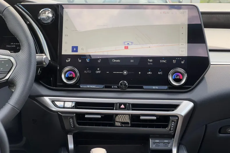 Lexus Seria RX din 2025 cu 5 km - oferta LEX126518 - foto 23