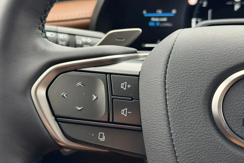 Lexus LBX din 2024 cu 10 km - oferta LEX126519 - foto 30