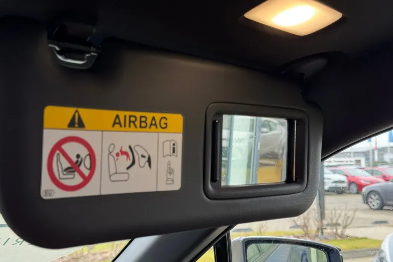 Lexus LBX din 2024 cu 10 km - oferta LEX126519 - foto 36