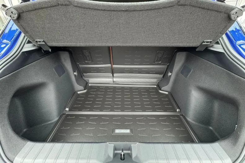 Lexus LBX din 2024 cu 10 km - oferta LEX126519 - foto 39