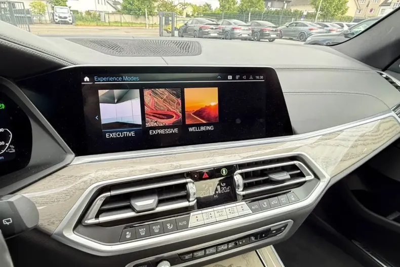 BMW X5 din 2022 cu 77.350 km - oferta BMW126528 - foto 22