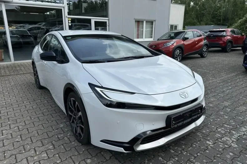 Toyota Prius din 2023 cu 5.900 km - oferta TOY126534 - foto 7