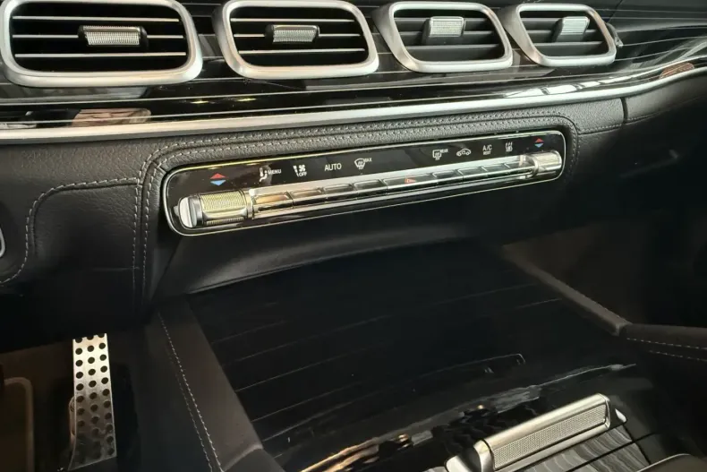 Mercedes-Benz GLE 450 din 2024 cu 17.914 km - oferta MER126535 - foto 16