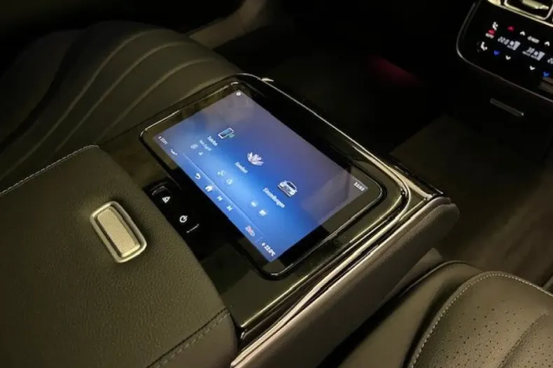 Mercedes-Benz S 580 din 2024 cu 20.000 km - oferta MER126538 - foto 12