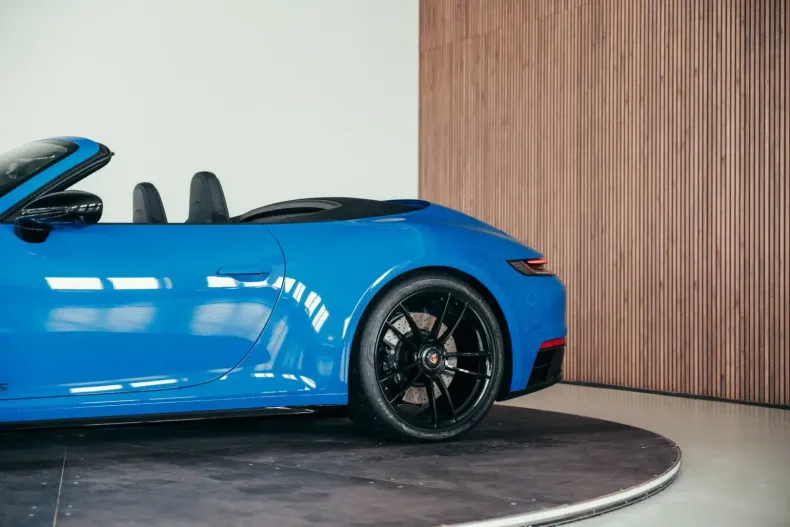 Porsche 992 din 2023 cu 1.259 km - oferta POR126547 - foto 13