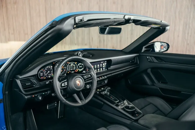 Porsche 992 din 2023 cu 1.259 km - oferta POR126547 - foto 21