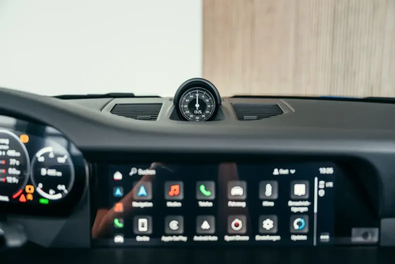 Porsche 992 din 2023 cu 1.259 km - oferta POR126547 - foto 26