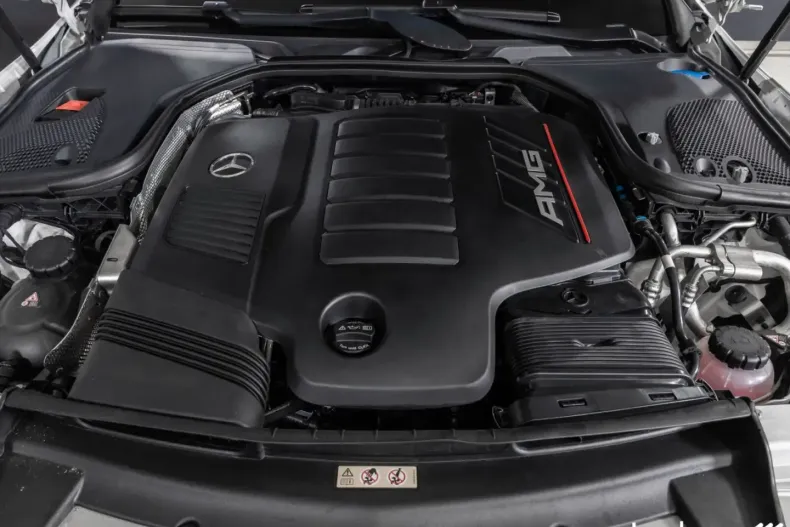 Mercedes-Benz E 53 AMG din 2024 cu 8.246 km - oferta MER126548 - foto 8