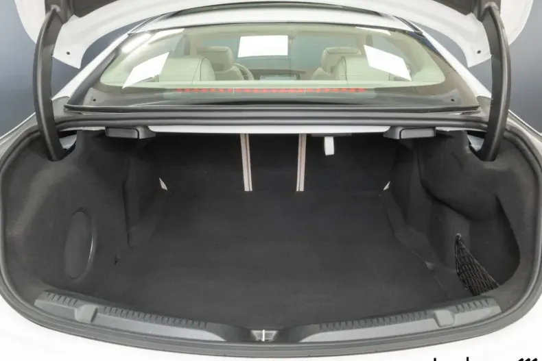 Mercedes-Benz E 53 AMG din 2024 cu 8.246 km - oferta MER126548 - foto 9