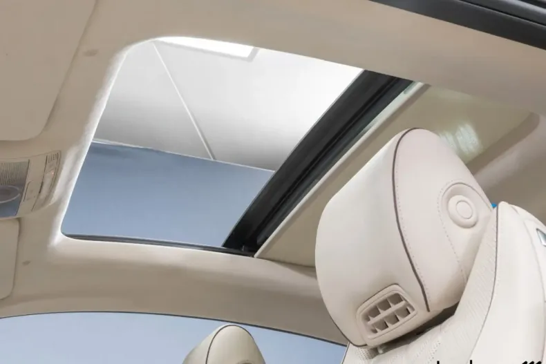 Mercedes-Benz E 53 AMG din 2024 cu 8.246 km - oferta MER126548 - foto 13