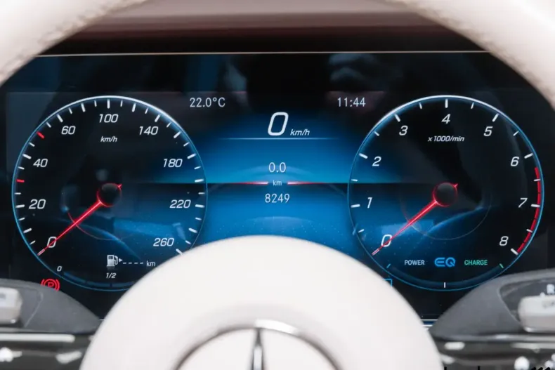 Mercedes-Benz E 53 AMG din 2024 cu 8.246 km - oferta MER126548 - foto 21