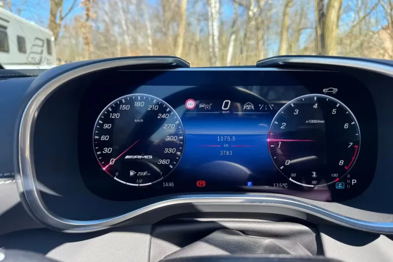 Mercedes-Benz SL 63 AMG din 2023 cu 3.783 km - oferta MER126554 - foto 15