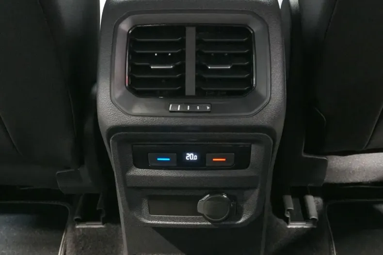 Volkswagen Tiguan din 2021 cu 55.889 km - oferta VOL126558 - foto 16