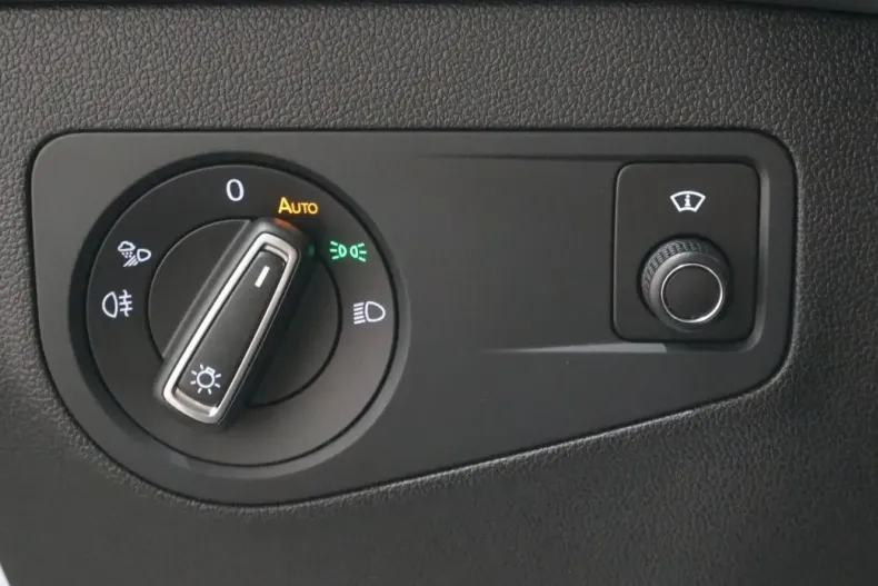 Volkswagen Tiguan din 2021 cu 55.889 km - oferta VOL126558 - foto 20