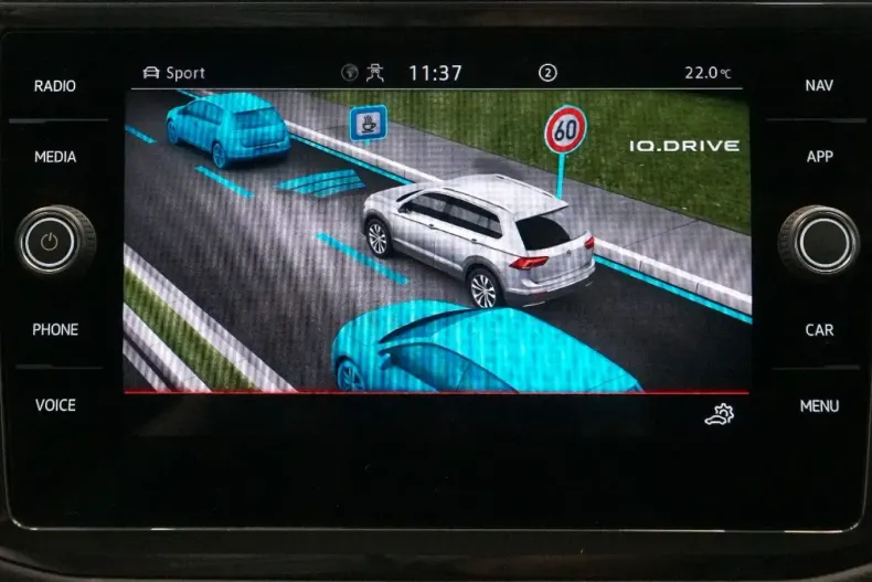 Volkswagen Tiguan din 2021 cu 55.889 km - oferta VOL126558 - foto 30