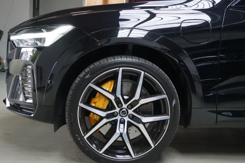 Volvo XC60 din 2023 cu 34.989 km - oferta VOL126559 - foto 5