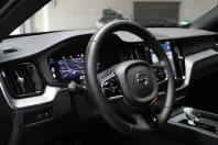 Volvo XC60 din 2023 cu 34.989 km - oferta VOL126559 - foto 9