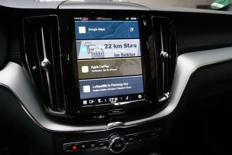 Volvo XC60 din 2023 cu 34.989 km - oferta VOL126559 - foto 11