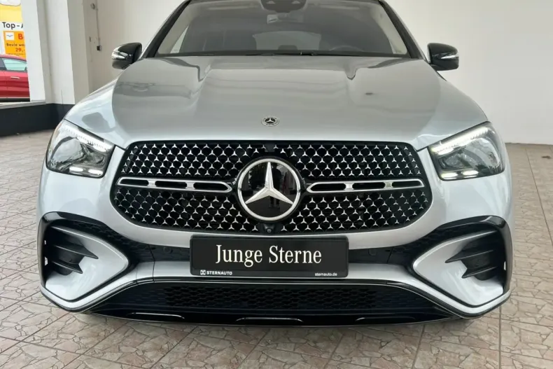 Mercedes-Benz GLE 400 din 2023 cu 6.047 km - oferta MER126567 - foto 2