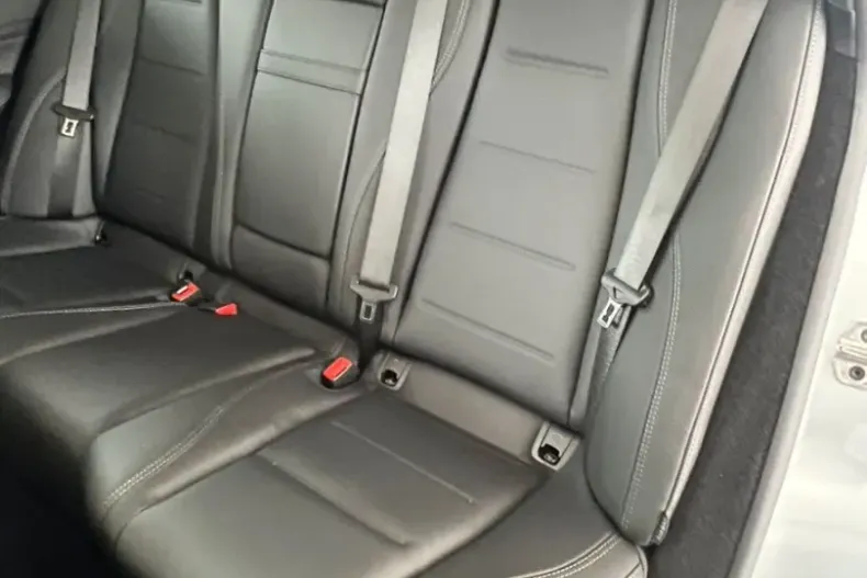 Mercedes-Benz GLE 400 din 2023 cu 6.047 km - oferta MER126567 - foto 17