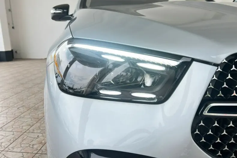 Mercedes-Benz GLE 400 din 2023 cu 6.047 km - oferta MER126567 - foto 33