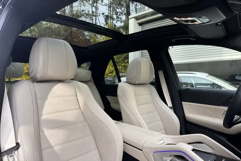 Mercedes-Benz GLE 450 din 2024 cu 12.900 km - oferta MER126575 - foto 29