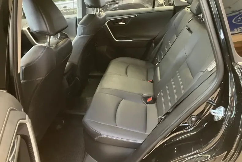 Toyota RAV4 din 2022 cu 37.700 km - oferta TOY126576 - foto 7