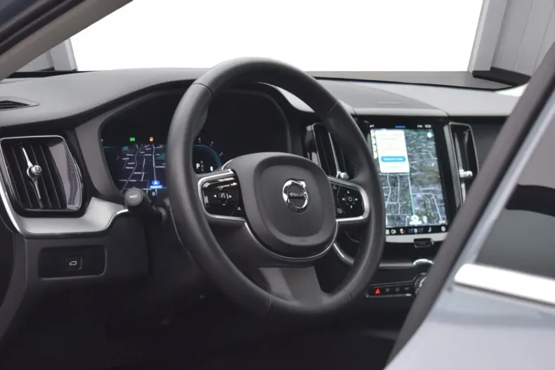 Volvo XC60 din 2022 cu 66.000 km - oferta VOL126579 - foto 11