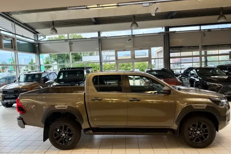 Toyota Hilux din 2025 cu 50 km - oferta TOY126586 - foto 15
